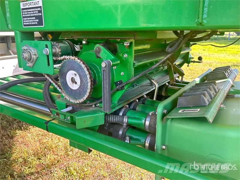 John Deere 1910 Mechanické sejačky