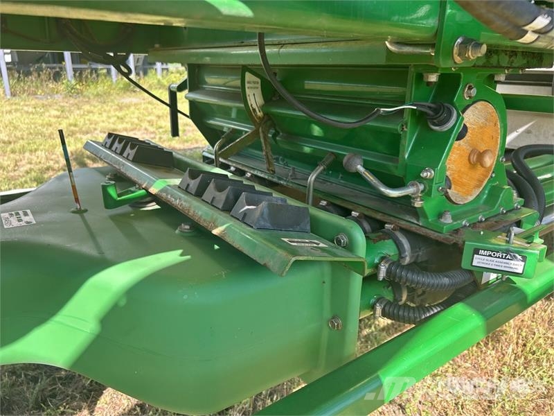 John Deere 1910 Mechanické sejačky
