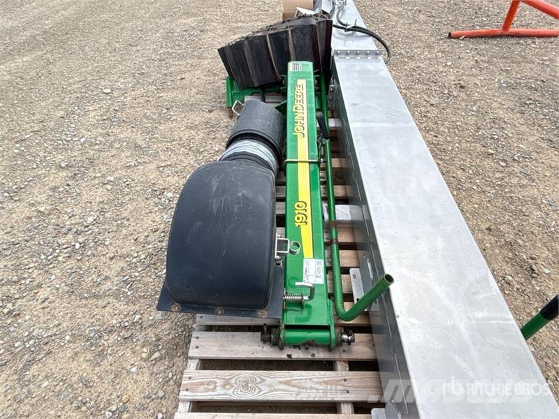 John Deere 1910 12 in Conveyor System Agriculture - Others