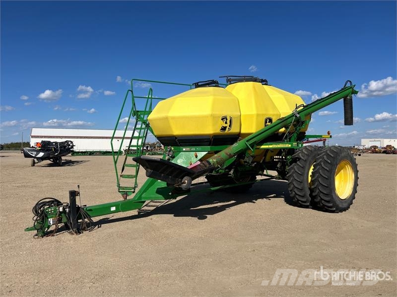 John Deere 1910 430 bu Tow-Between Air Cart (Inoperable) Kylvökoneet
