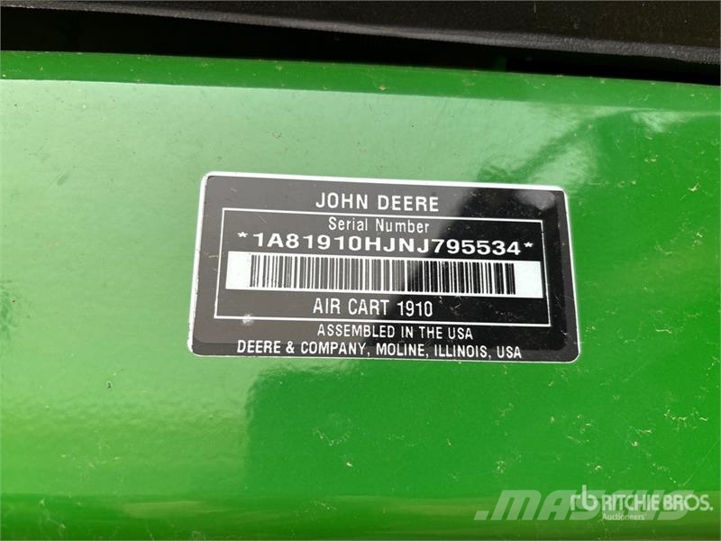 John Deere 1910 550 bu Air Cart Mibzerler