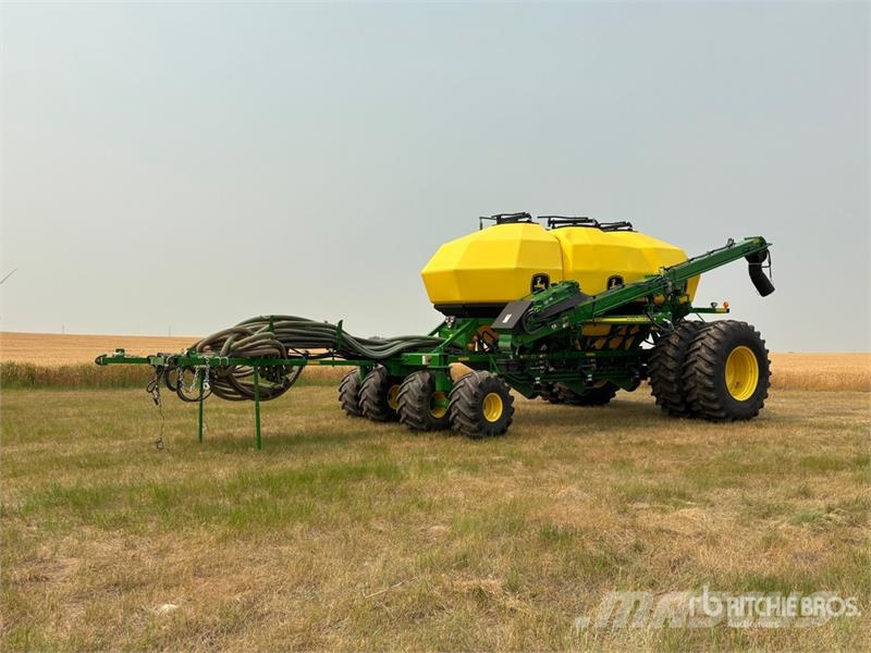 John Deere 1910 550 bu Air Cart Mibzerler