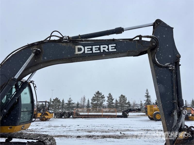 John Deere 200D LC Bageri guseničari