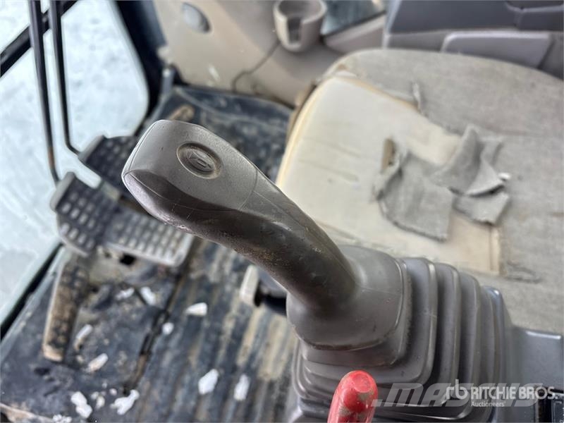 John Deere 200D LC Bageri guseničari