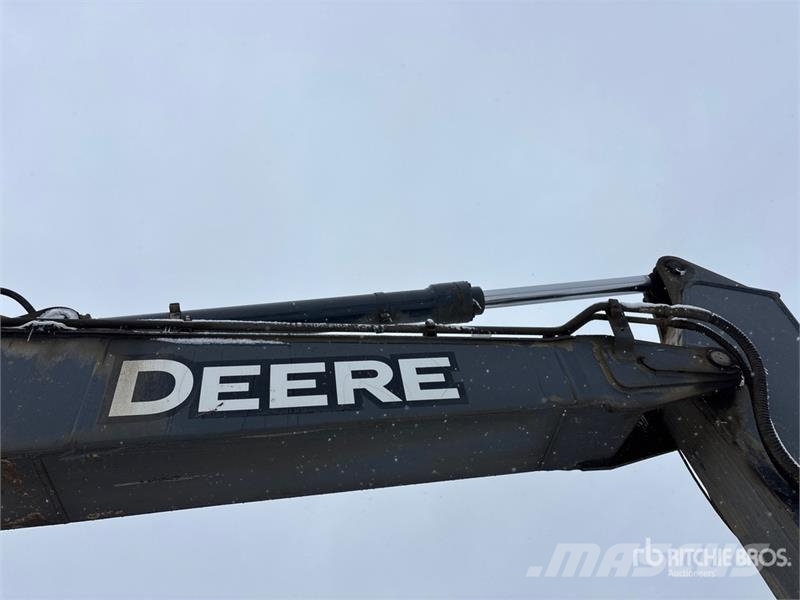 John Deere 200D LC Bageri guseničari