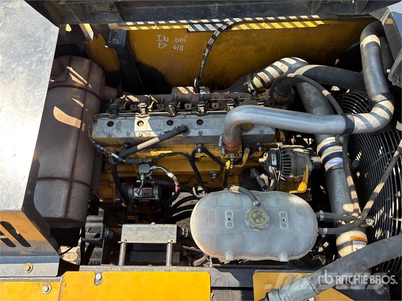 John Deere 210G Crawler excavators