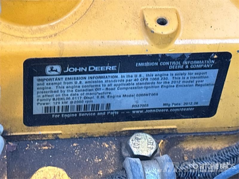 John Deere 210G LC Paletli ekskavatörler