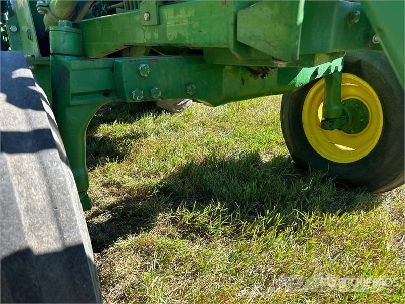 John Deere 2130 2WD Tractor Tractors