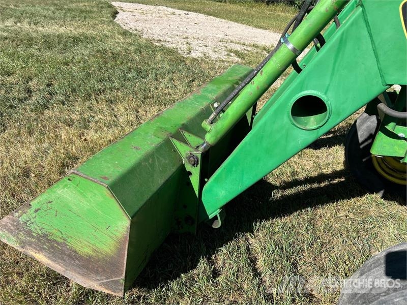 John Deere 2130 2WD Tractor Tractors