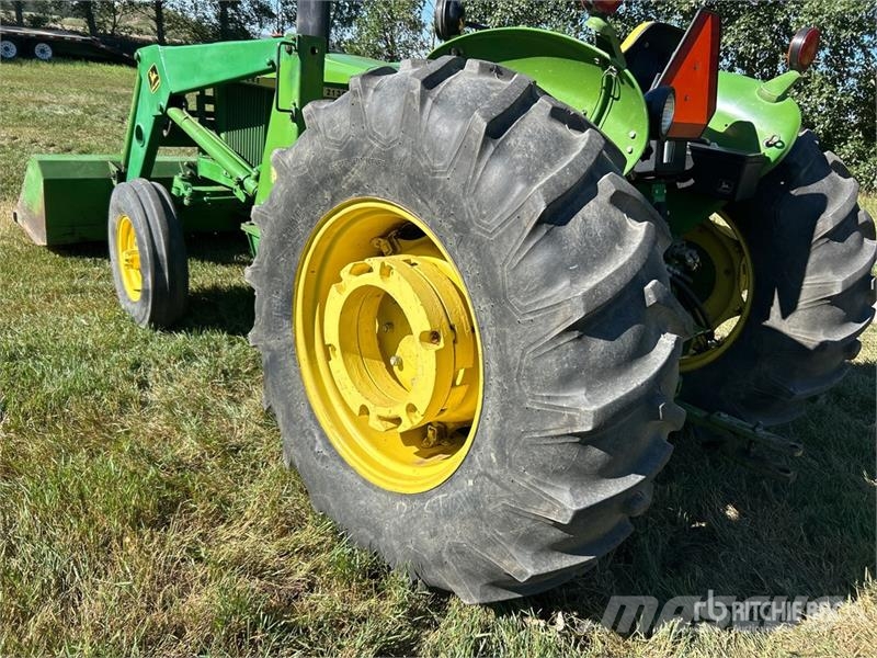 John Deere 2130 2WD Tractor Tractors