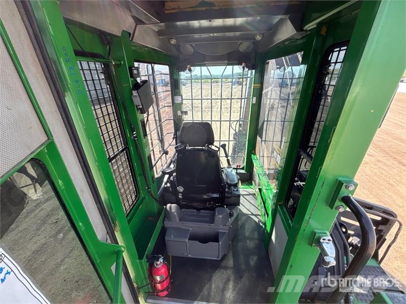 John Deere 2154D Incarcatoare forestiere