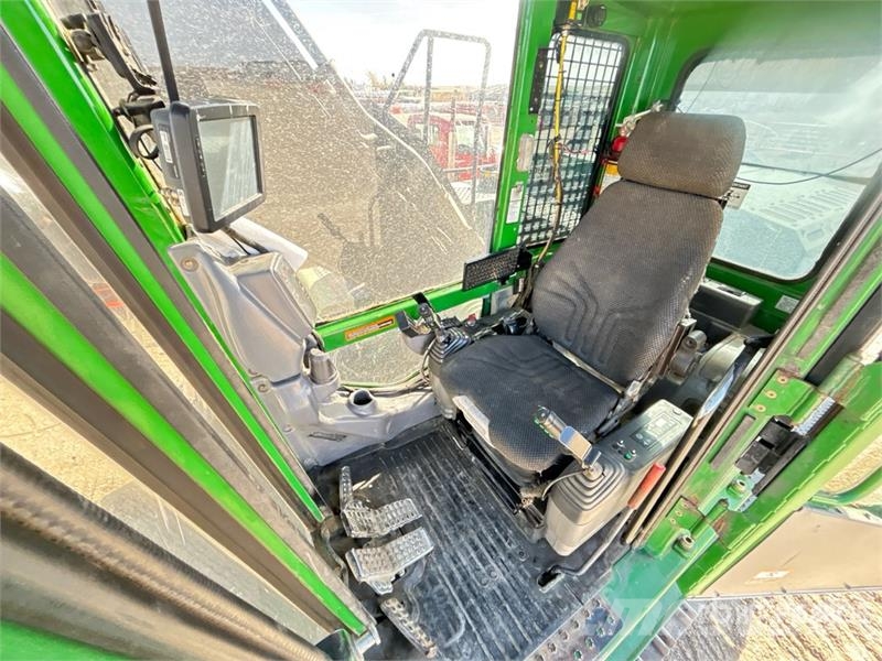 John Deere 2154D Wood splitters and cutters