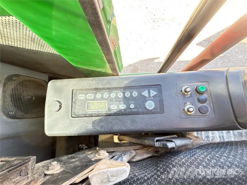 John Deere 2154D Wood splitters and cutters