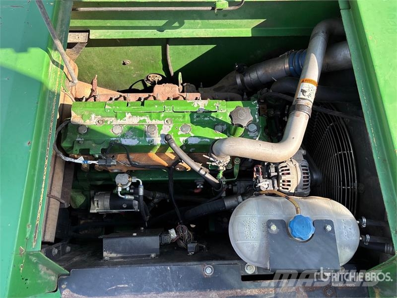 John Deere 2154D Incarcatoare forestiere