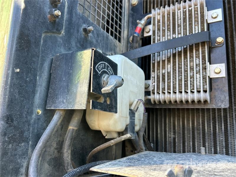 John Deere 2154D Wood splitters and cutters