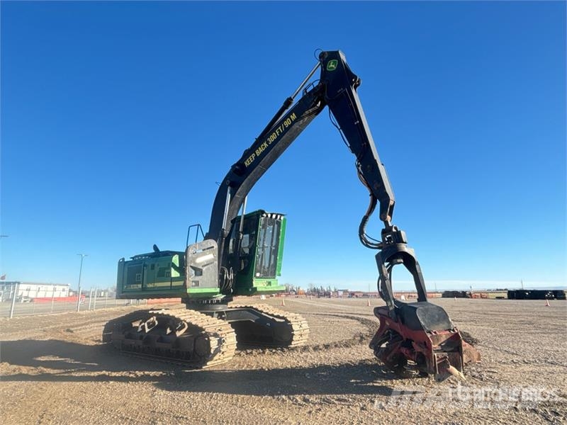 John Deere 2154D Wood splitters and cutters
