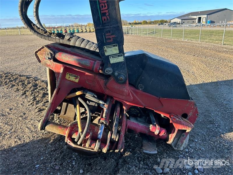 John Deere 2154D Wood splitters and cutters