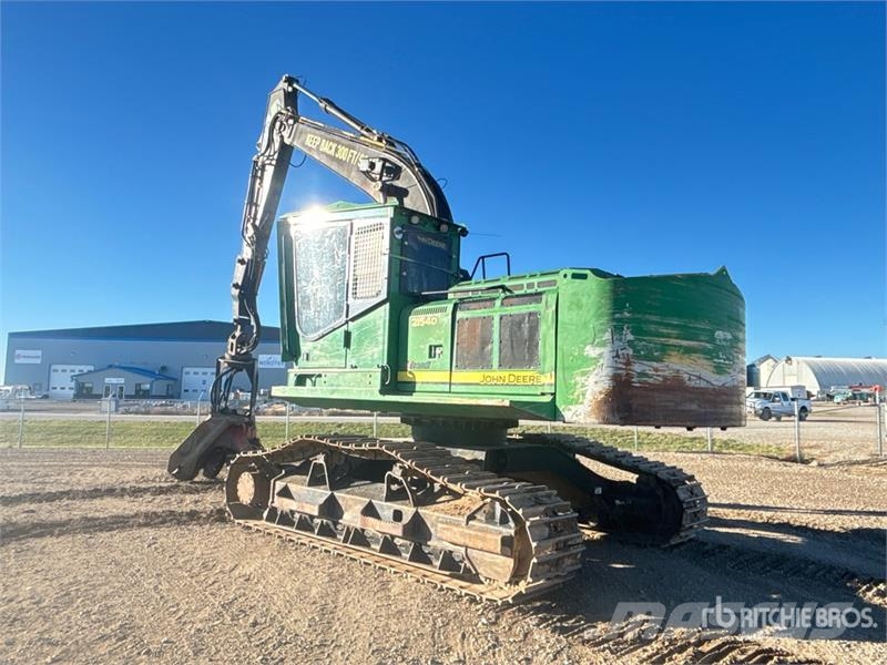 John Deere 2154D Wood splitters and cutters