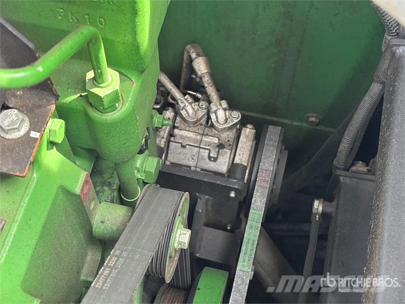John Deere 2154G Procesadoras y cortadoras de leña