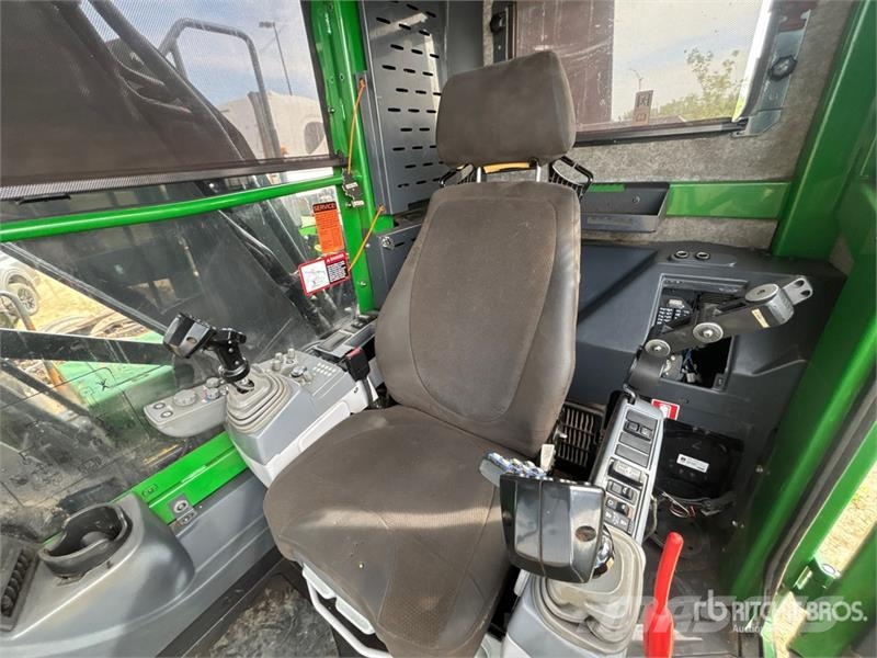 John Deere 2154G Procesadoras y cortadoras de leña