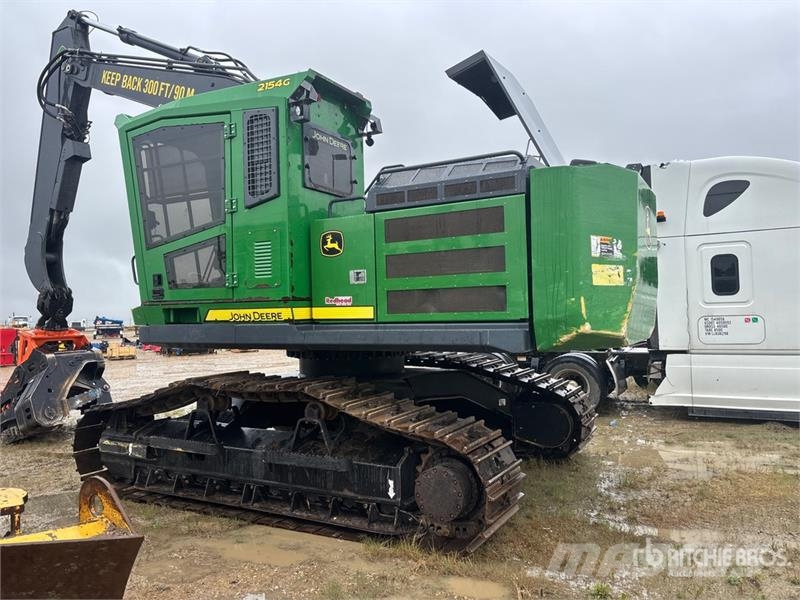 John Deere 2154G Procesadoras y cortadoras de leña