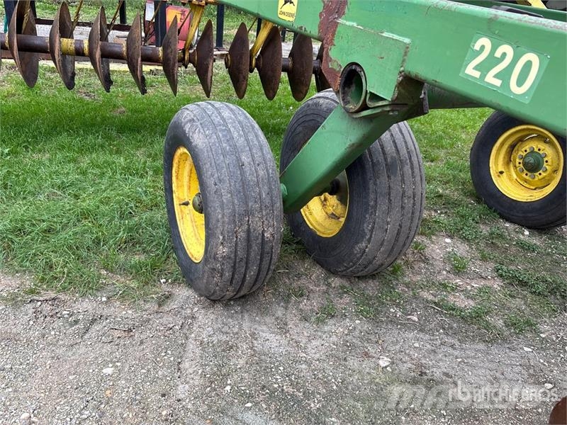 John Deere 220 20 ft Tandem Disc Tallerkenharver
