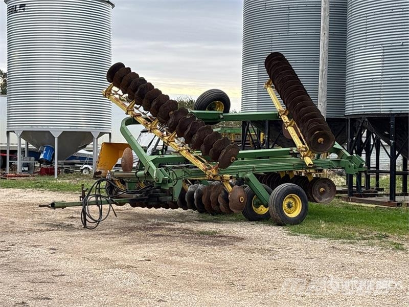 John Deere 220 20 ft Tandem Disc Tallerkenharver