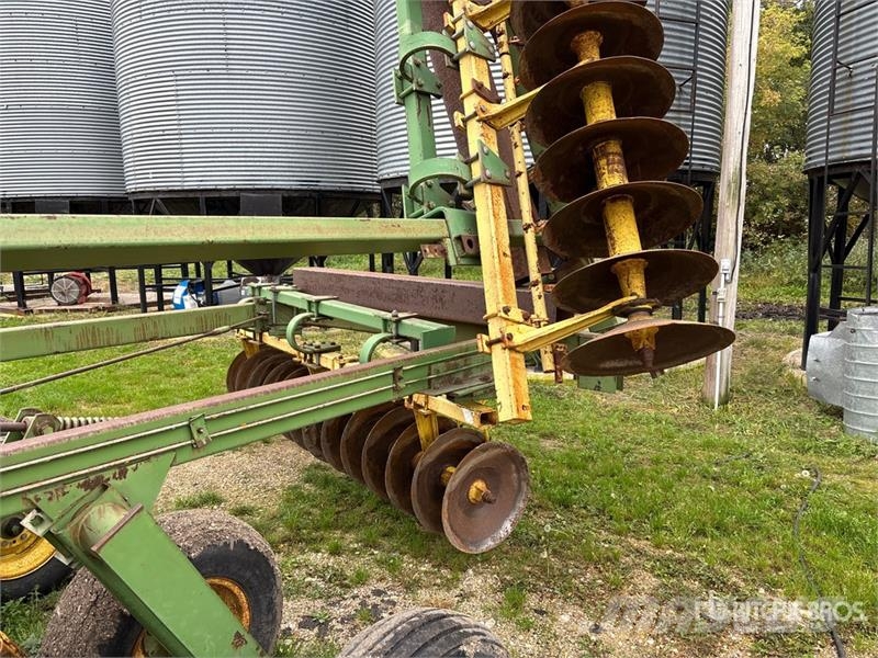 John Deere 220 21 ft Tandem Disc Tallerkenharver