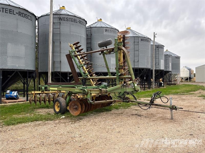 John Deere 220 21 ft Tandem Disc Tallerkenharver