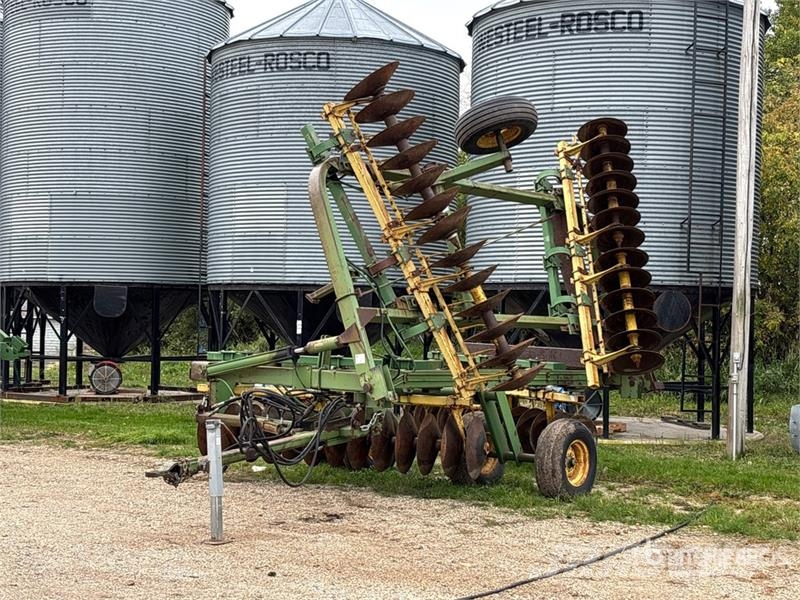 John Deere 220 21 ft Tandem Disc Tallerkenharver
