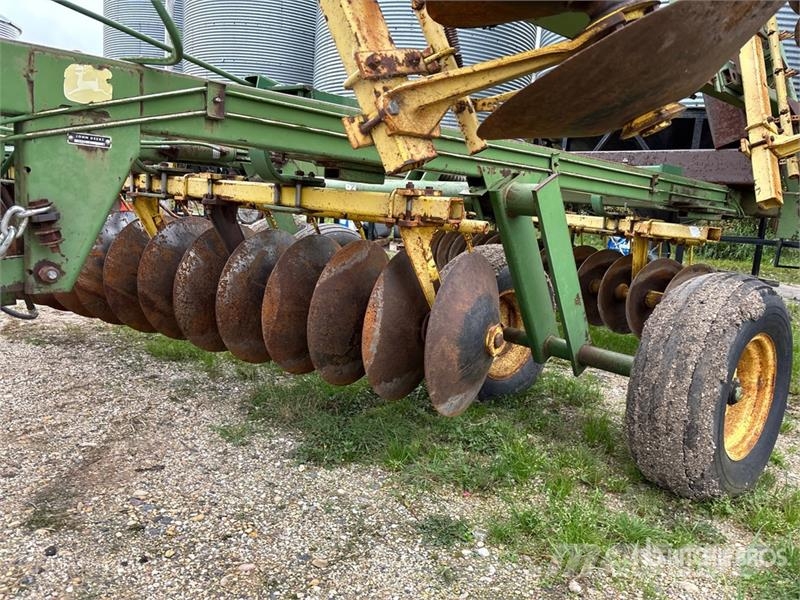 John Deere 220 21 ft Tandem Disc Tallerkenharver