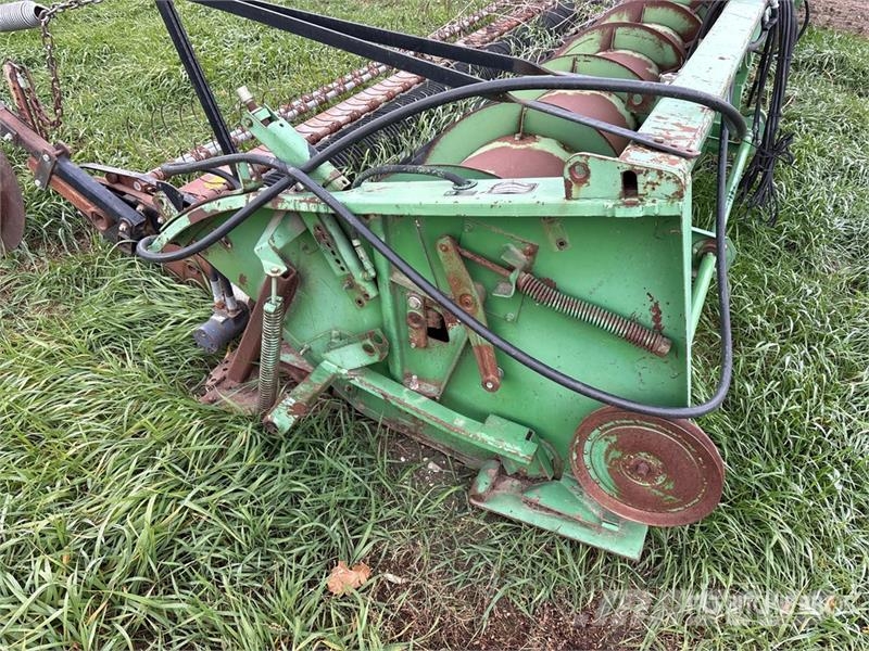 John Deere 224 Maaidorser aanbouwdelen