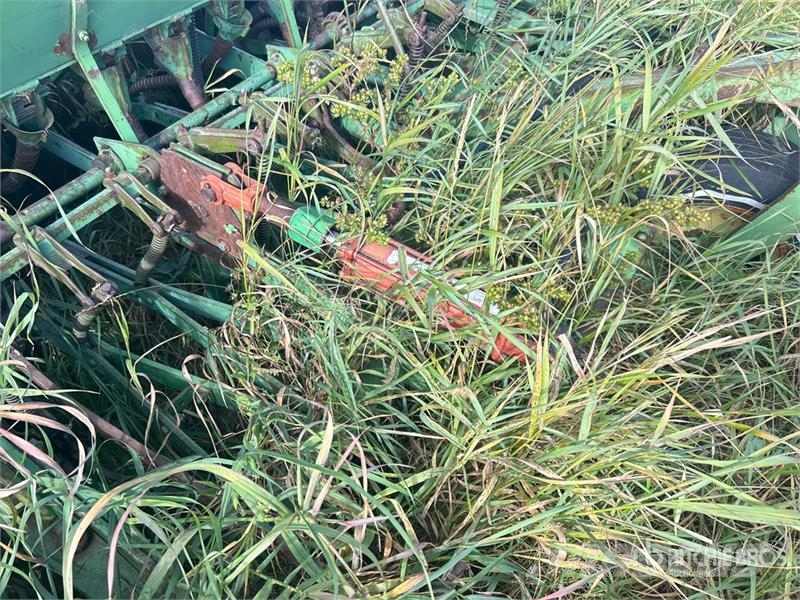 John Deere 23 ft Air Seeder Sejačice