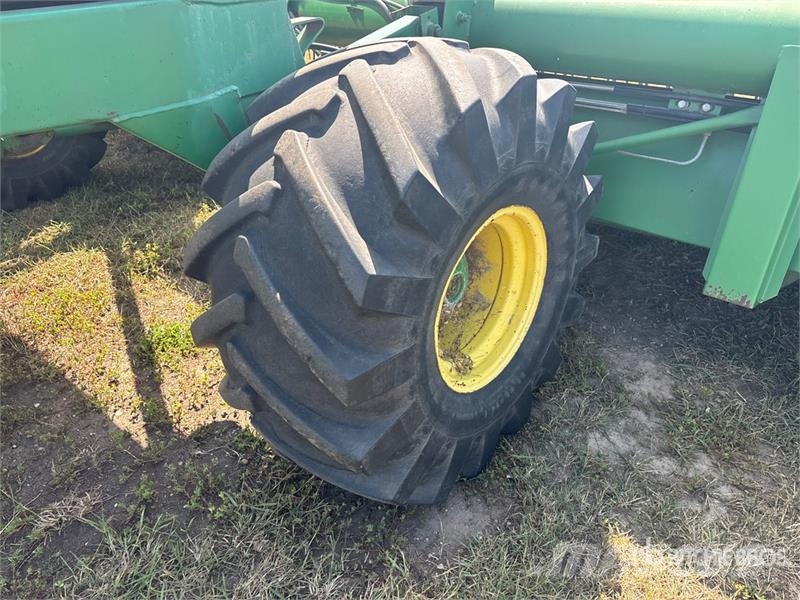 John Deere 2360 25 ft Swather Windrower محشات