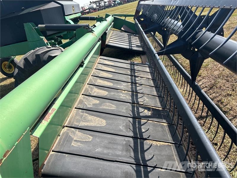 John Deere 2360 25 ft Swather Windrower محشات