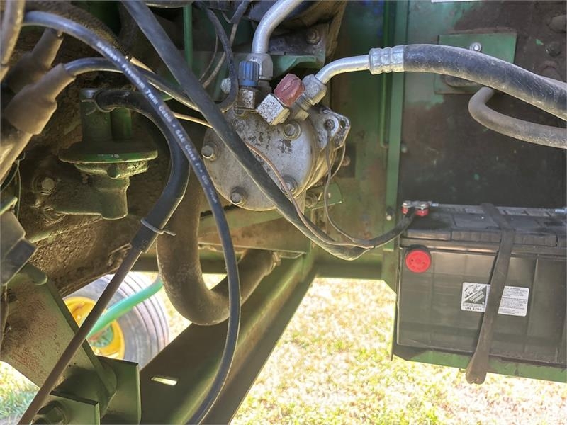 John Deere 2360 25 ft Swather Windrower محشات