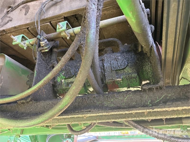 John Deere 2360 25 ft Swather Windrower محشات