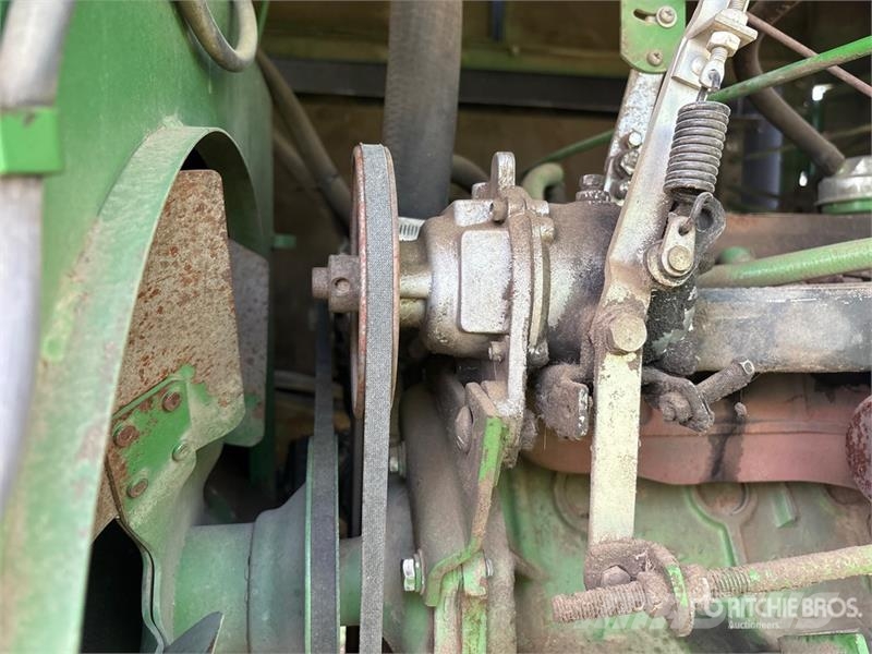 John Deere 2360 25 ft Swather Windrower محشات