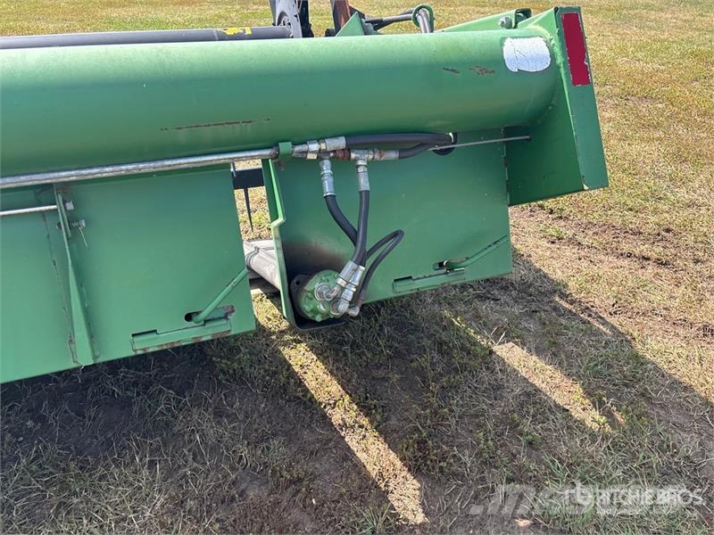 John Deere 2360 25 ft Swather Windrower محشات