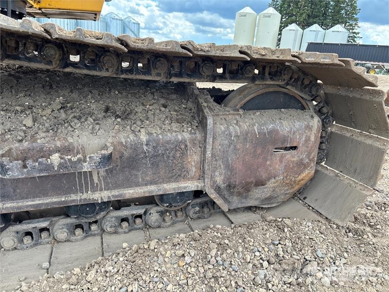 John Deere 240D Kāpurķēžu ekskavatori