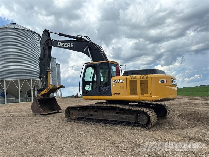 John Deere 240D Kāpurķēžu ekskavatori