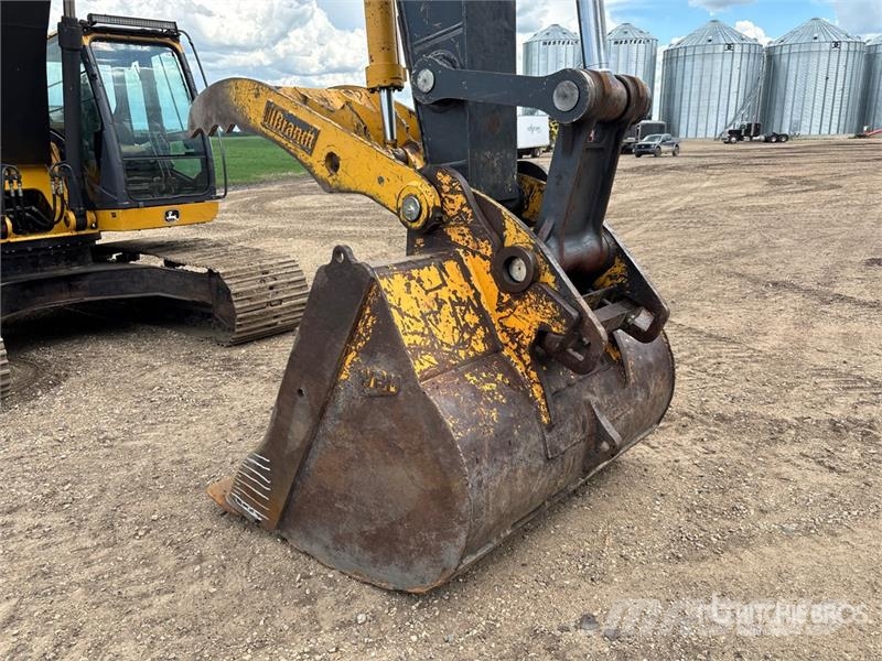 John Deere 240D Kāpurķēžu ekskavatori