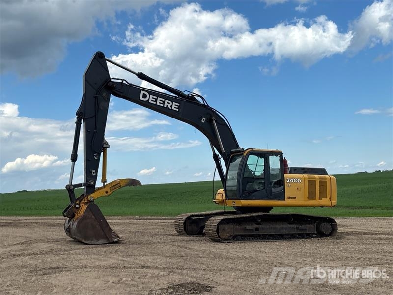 John Deere 240D Kāpurķēžu ekskavatori