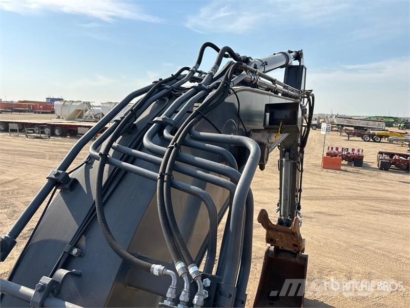 John Deere 245G LC Tracked Excavator Beltegraver