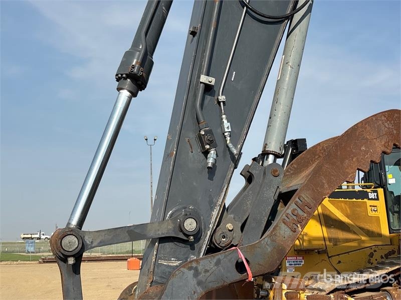 John Deere 245G LC Tracked Excavator Beltegraver