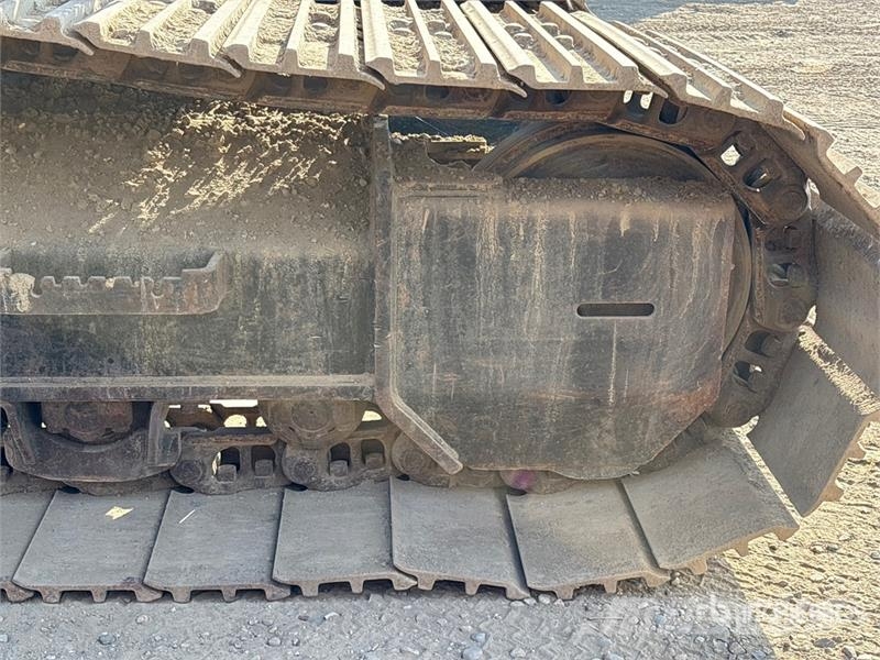 John Deere 245G LC Tracked Excavator Beltegraver