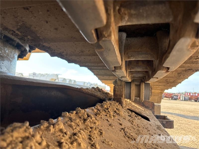 John Deere 245G LC Tracked Excavator Beltegraver