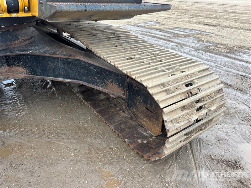 John Deere 250G LC Excavadoras sobre orugas