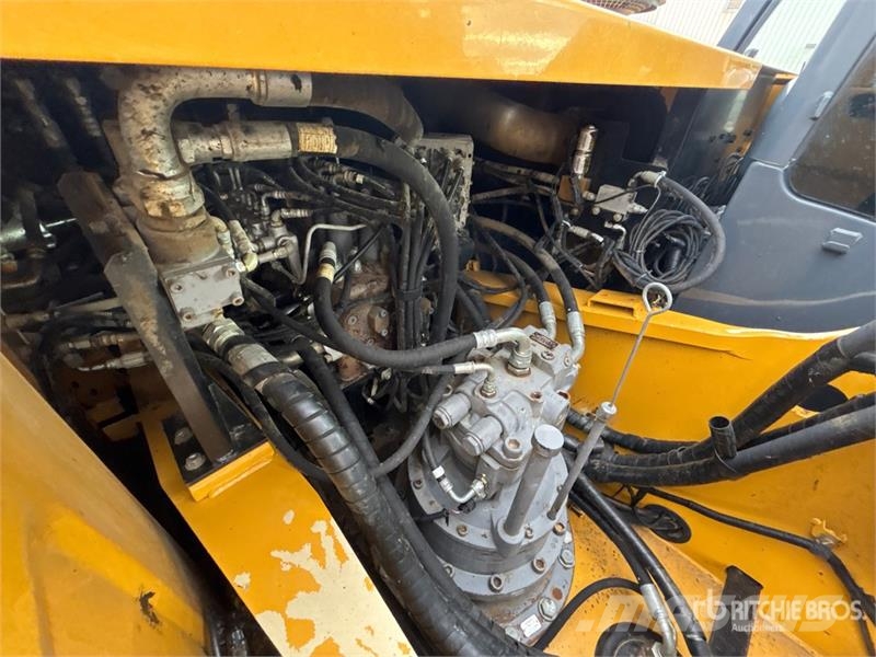 John Deere 250G LC Excavadoras sobre orugas