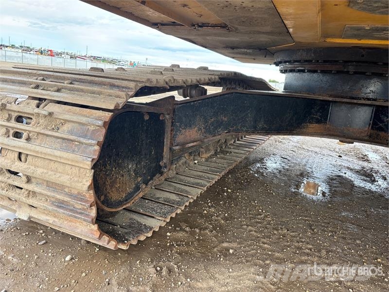 John Deere 250G LC Excavadoras sobre orugas